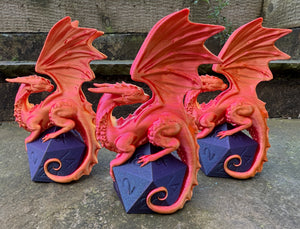 Dice Perching Dragon 3D printed sculpture (Purple/Red)