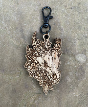 Load image into Gallery viewer, Dragon Skull engraved keyring charm